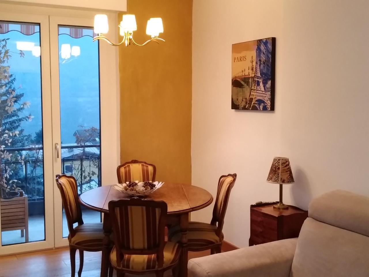 Appartamento Monti E Relax Saint-Vincent Exterior foto
